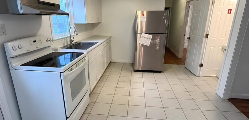 Beautiful 3 Bed, 2 Bath Home for Rent – Hollis, Queens!